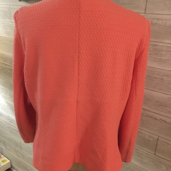 Coral textured jacket - Picture 2 of 4